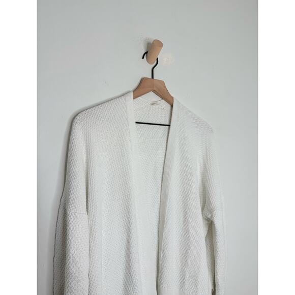Gap White Textured V Back Cardigan Sweater Large Chunky Knit Minimalist - Picture 3 of 9